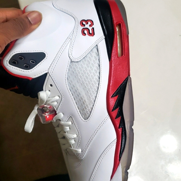 fire red 5 retail